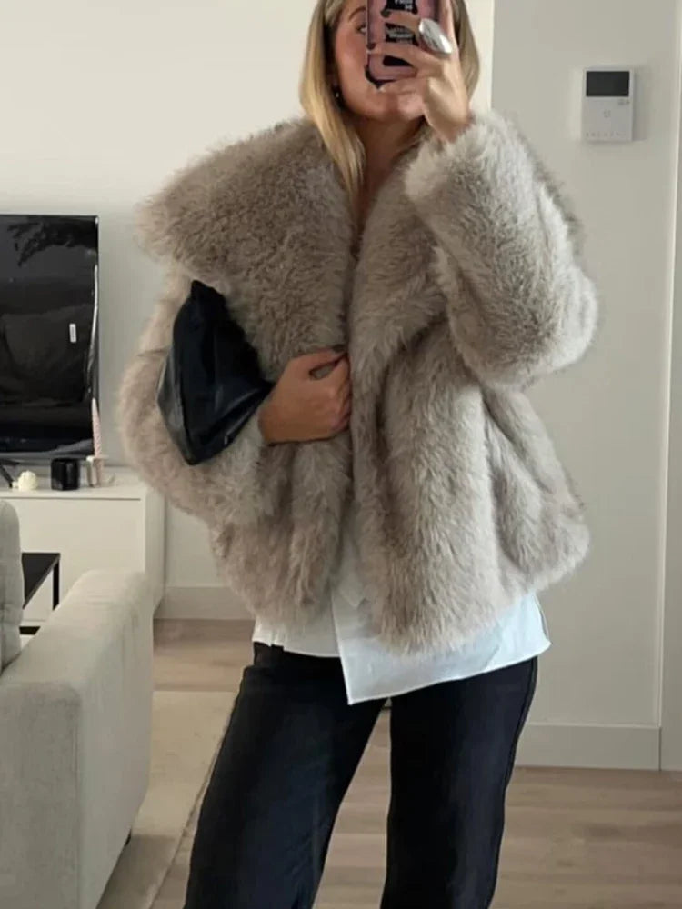 Women's Plush Fluffy Fur Coat